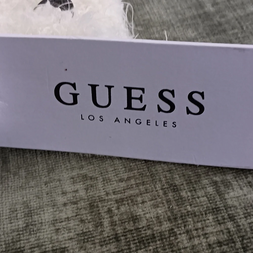 Guess Ivory Convertible Mittens OS NWT